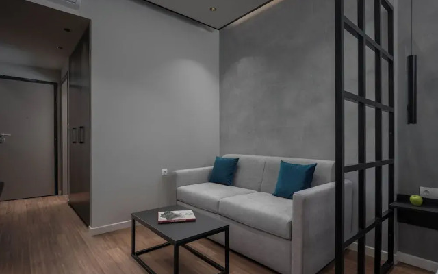 Hebrard Industrial Suites