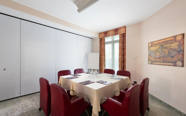 Rivoli Hotel