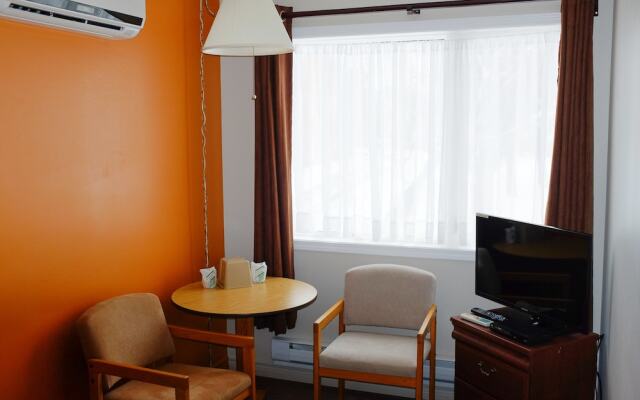 Hotel Robin Hood and Suites