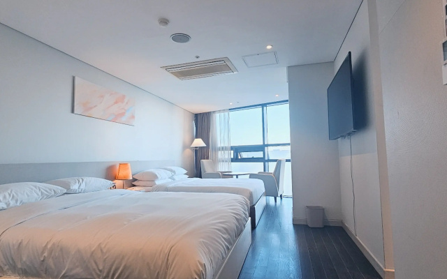 Sunset Hotel