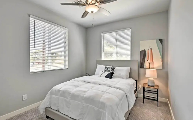 7 Mi to Dtwn Phoenix: Home w/ Patio & Yard