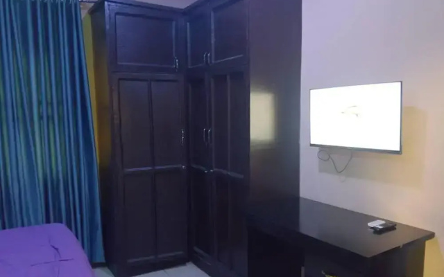 2 Bed - Sleeps 4 With Free Parking