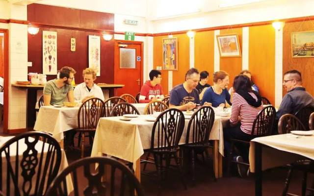 Spring Park Hotel