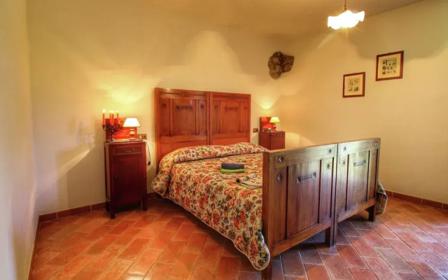 Striking Farmhouse in Ortignano
