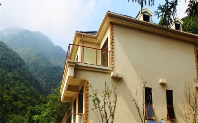 Tiantangzhai Holiday Hotel
