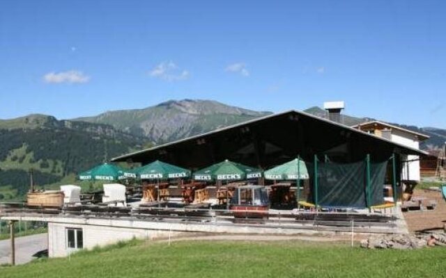 Snow Beach Lodge Metsch