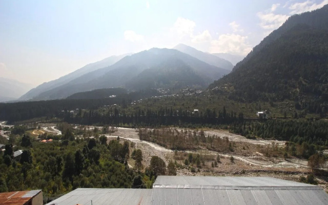 Hotel Bhrigu by OYO Rooms