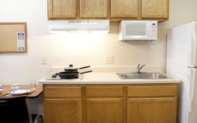 WoodSpring Suites Sioux Falls