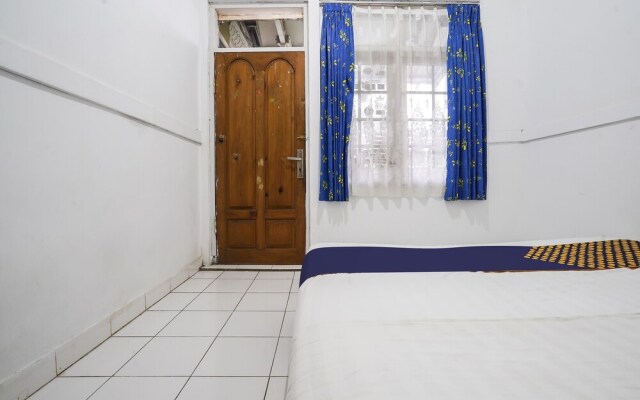 OYO Homes 90914 Eco Tourism Desa Cipada Bukit Senyum Homestay Syariah