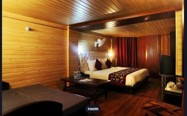 Hotel Moon by Excellent Hospitality