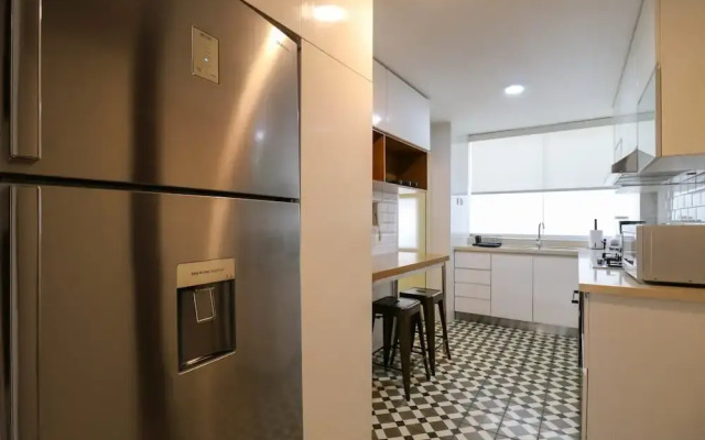 w Luxury 2BR in Blas Cerde a San Isidro