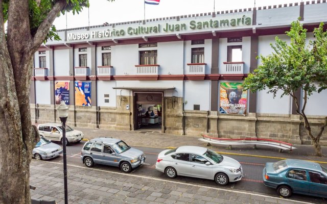 Alajuela City Hotel & Guest House