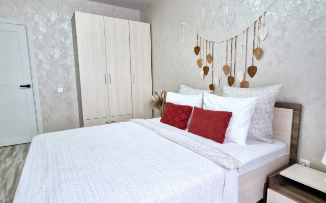 Апартаменты на улице Христенко 8