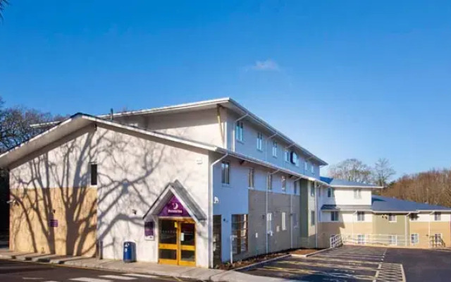 Premier Inn Christchurch / Highcliffe