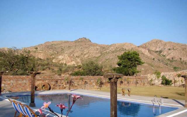 Aravali Silence Lakend Resorts & Adventures