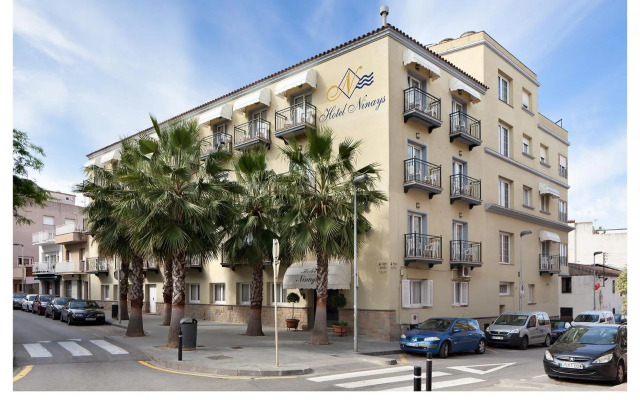Hotel Ninays