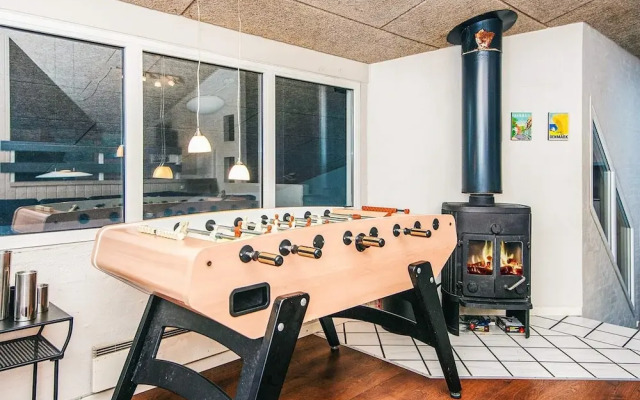 10 Person Holiday Home in Glesborg-by Traum
