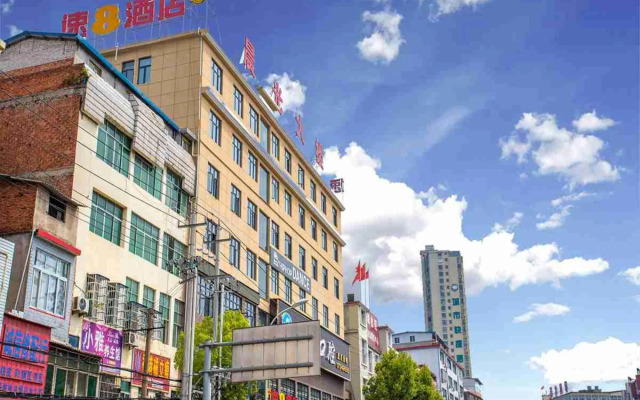 super 8 Hotel