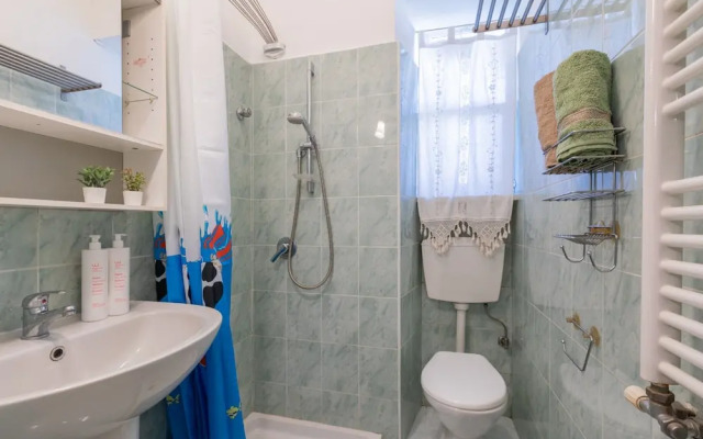 Sant Anselmo 30 - Kiss Art Studio