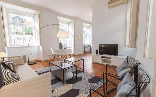 135 C - Quiet Charming Flat Historic Alfama Baixa