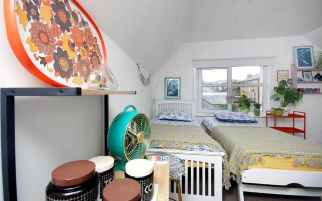 Enjoy Ventnor 2, Pier Street, Wightlink offer