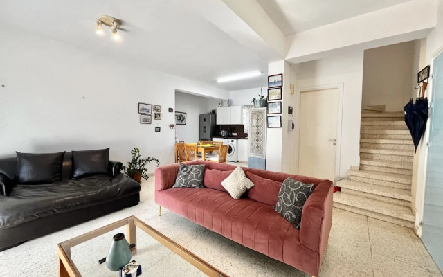 155 PRV - Stay Pervolia Maisonette