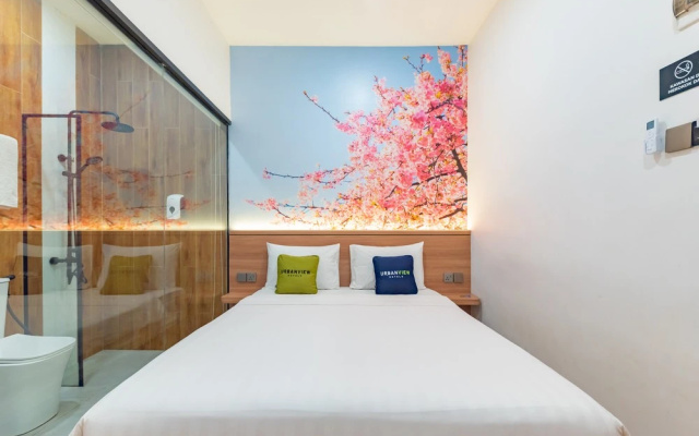 Urbanview Hotel R House Batuaji – Guest Rooms – Batam