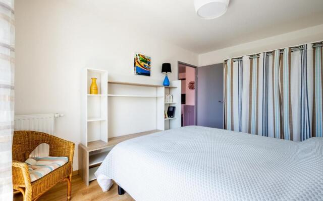 Nouveau appartement neuf avec balcon