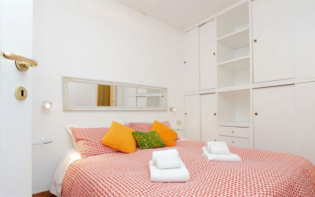 Trastevere apartments-Sant Egidio area