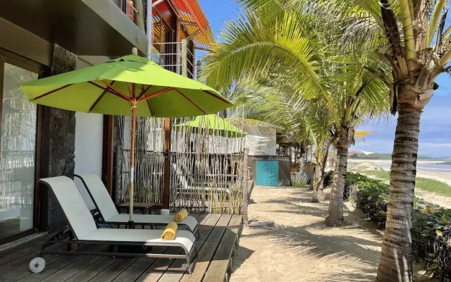 Mi Playa Galapagos Beachfront