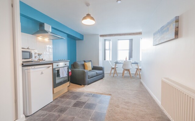 Five Way Apartments