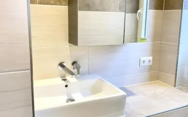 Schöne Ferienwohnung mit großem Garten