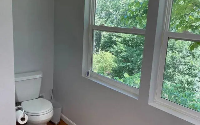 Quaint, Comfy, Close & Convenient