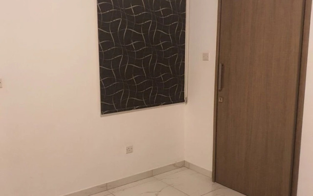 Immaculate 2-bed Apartment in Larnaca