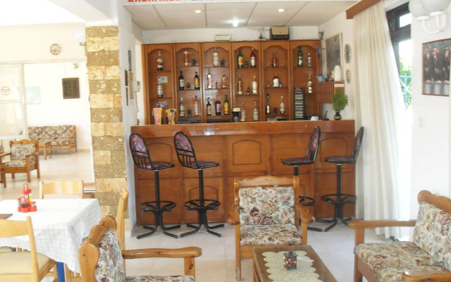 Vera Studios