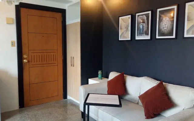 The Peak Tower Apartment