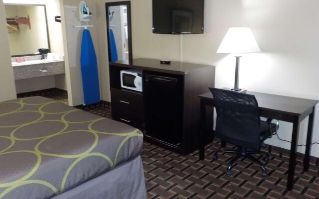 SureStay Hotel by Best Western Lenoir City
