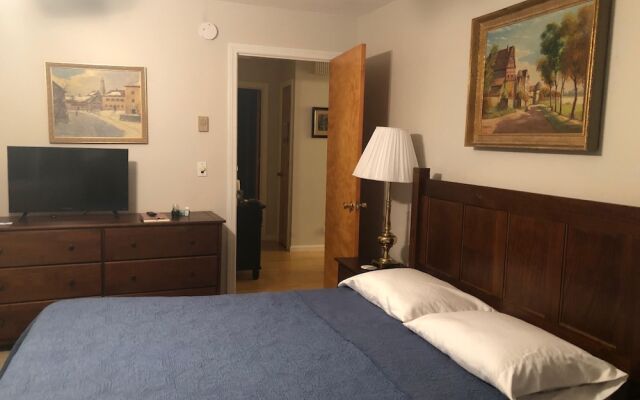 York Street - Y103-wr by Getaway