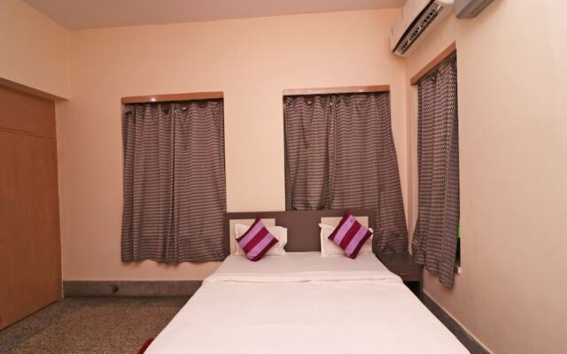 Spot On 39527 Hotel Saraogi