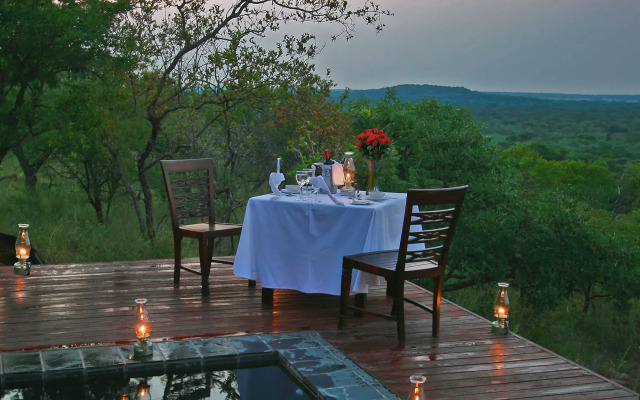 Zwahili Game Lodge & Spa