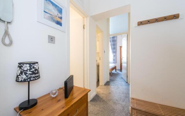 Downtown and central 1 bed in Edinburgh, sleeps 4