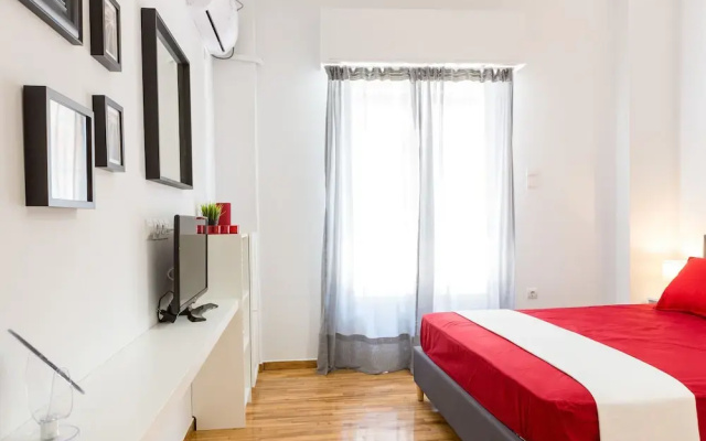 Newly Renovated 100m Stylish Urban Flat
