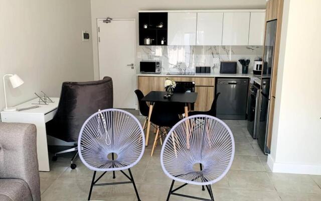 Munyaka Waterfall: Executive Apartment