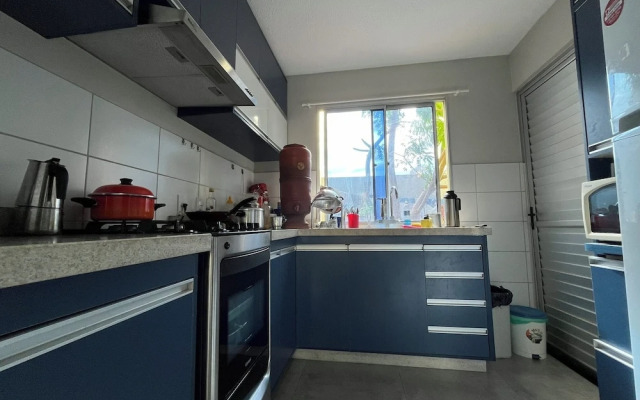 Quarto Privativo com Suite e Ar