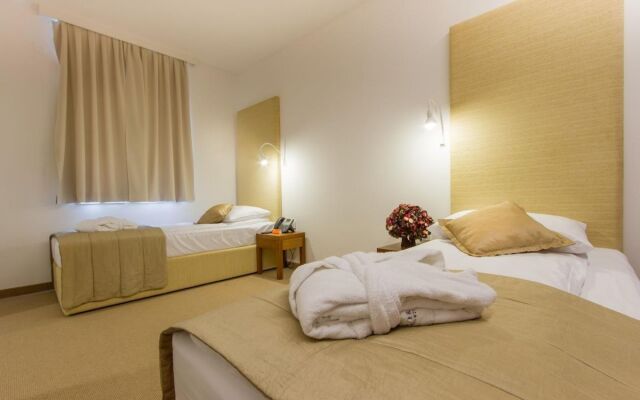 Rimske terme - Hotel Zdraviliški Dvor