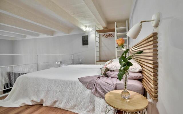 Mint Suite No2