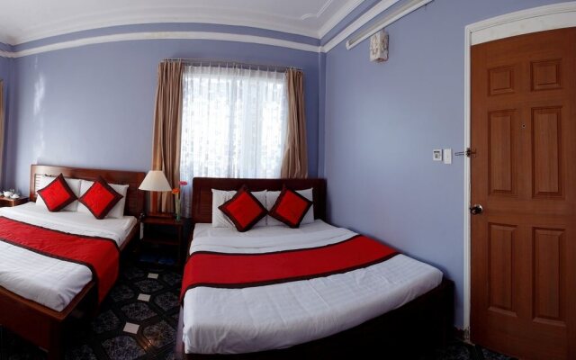Nguyen Hung Hotel