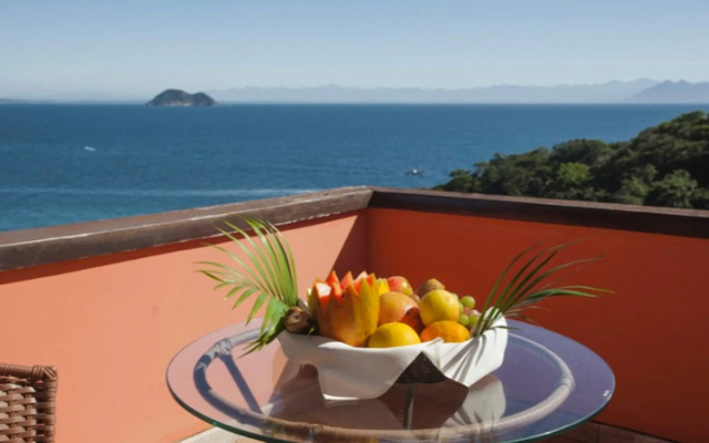 Colonna Galapagos Garden