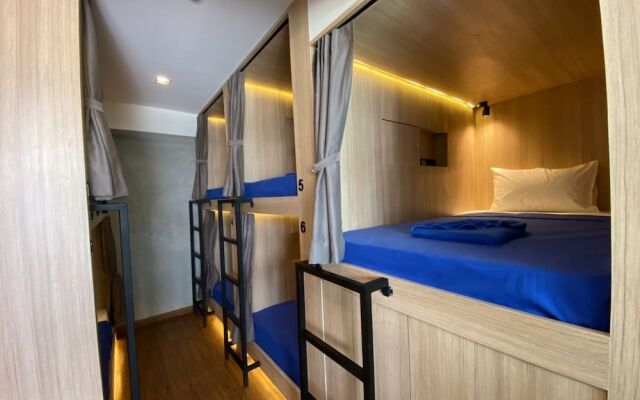 Patong Poshtel - Adults Only - Hostel