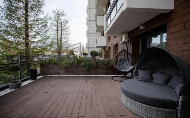 Reef Terrace Apartments